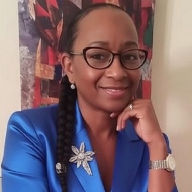 Janet Nieves